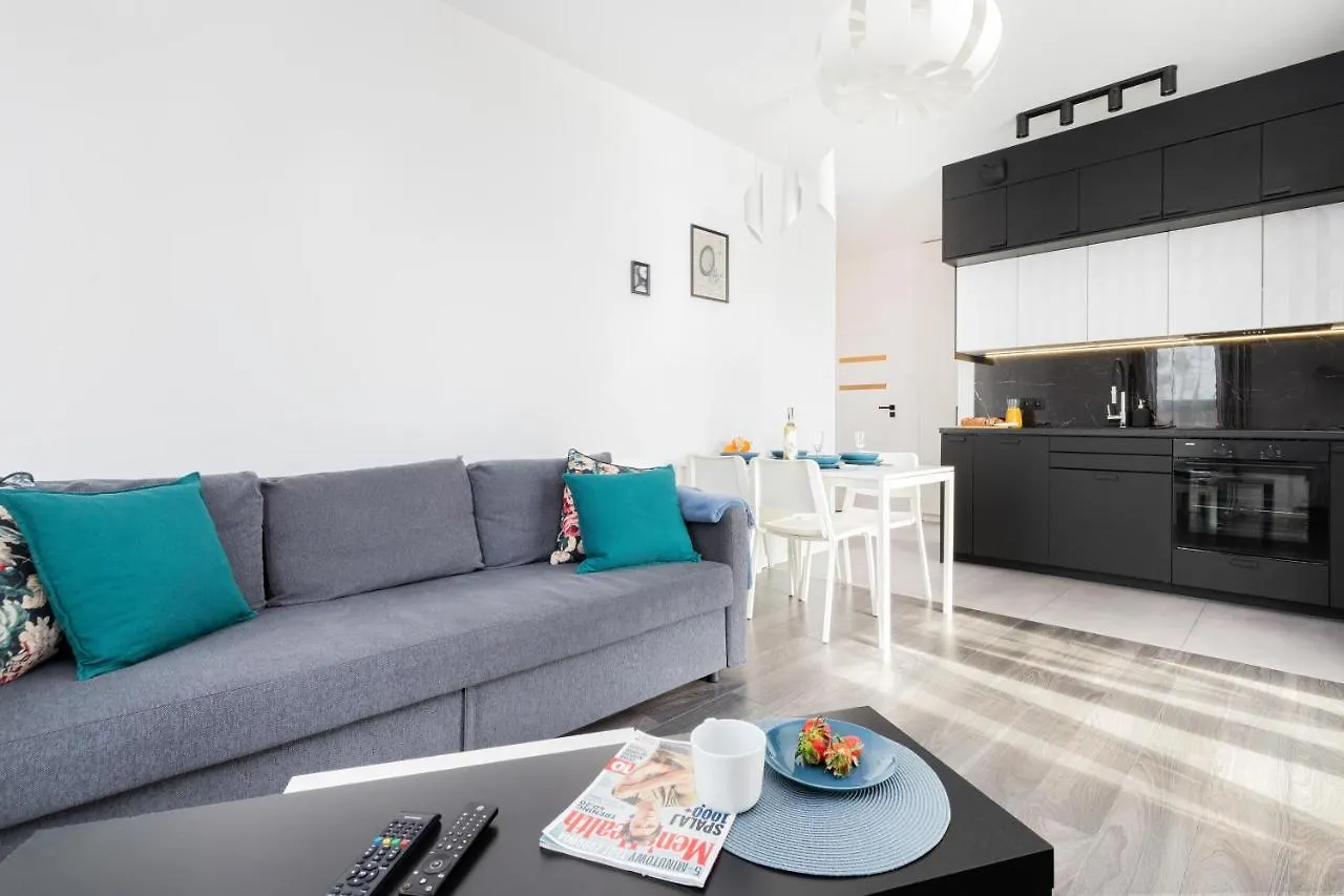 Deluxe Apartments Sucha Gdańsk by Renters 0*,